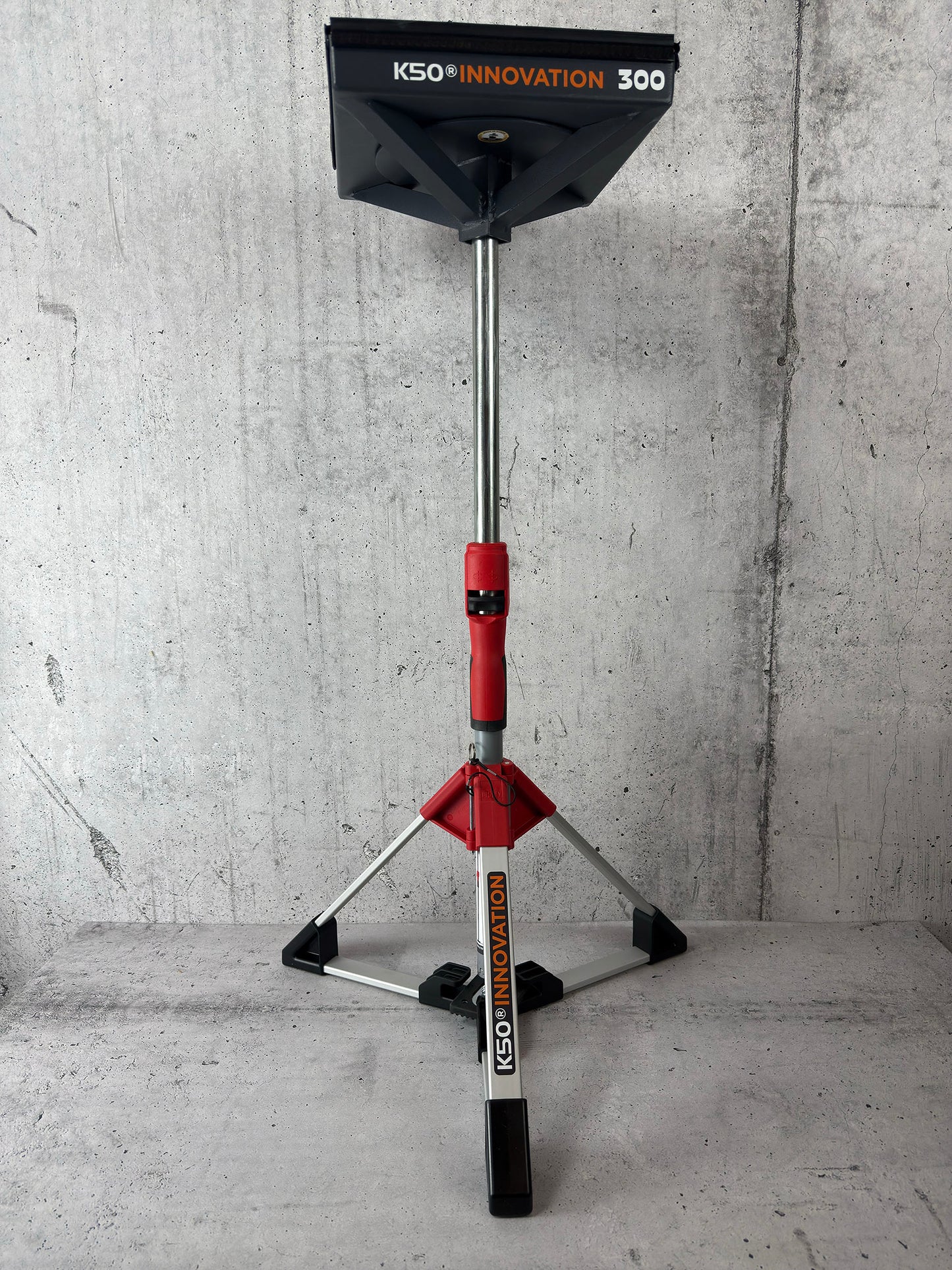 Construction tripod